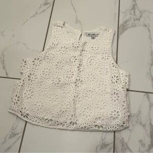 LACE SIDE OPEN TOP